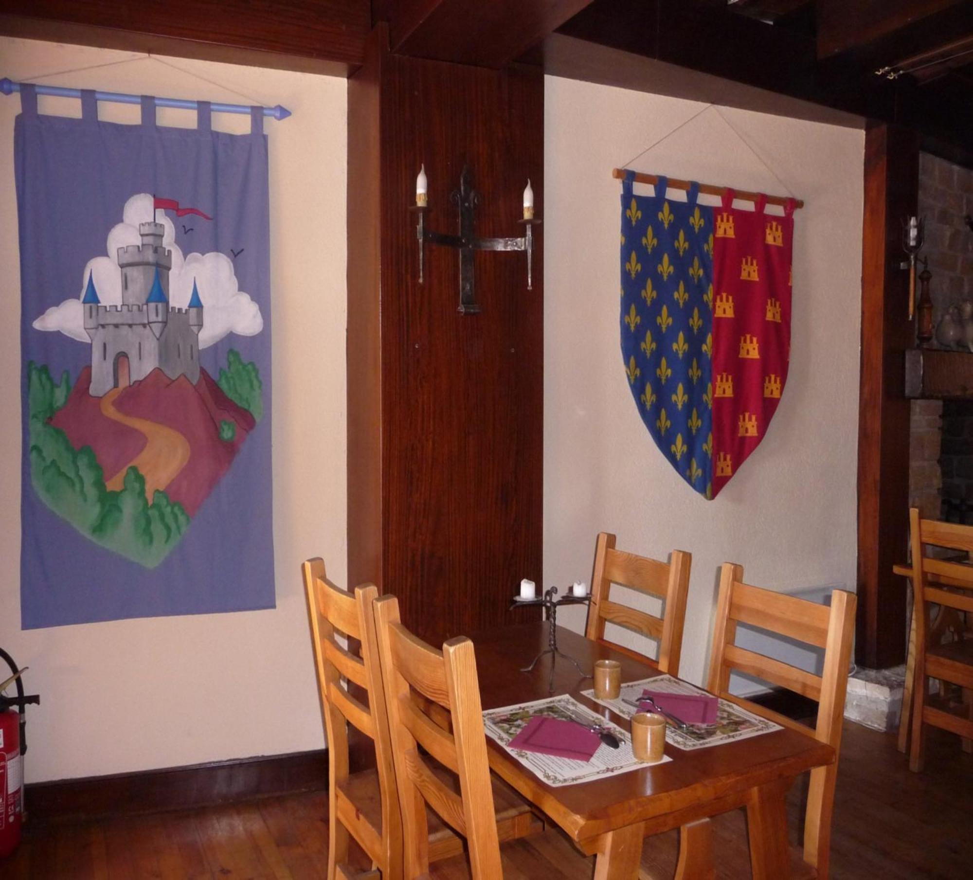 קורד-סור-סיאל Chambres D'Hotes L'Escuelle Des Chevaliers מראה חיצוני תמונה
